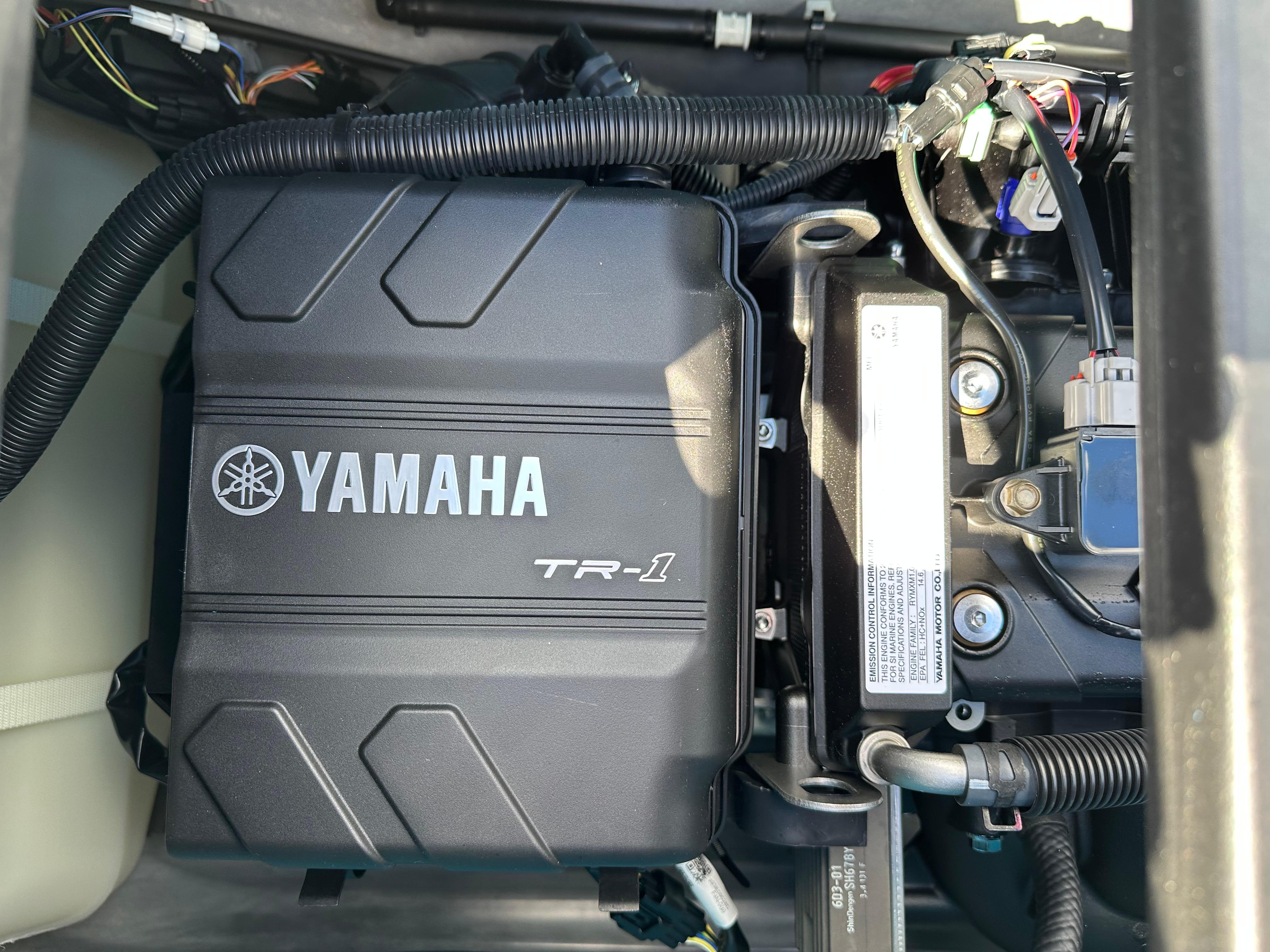 2024 Yamaha WaveRunner VX Deluxe