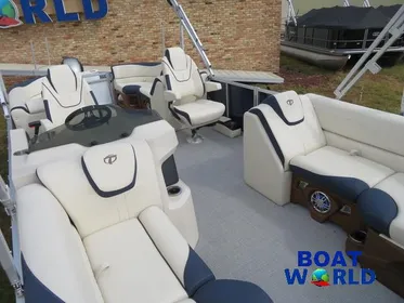 2023 Tahoe Quad Lounge 115HP Yamaha Double Bimini