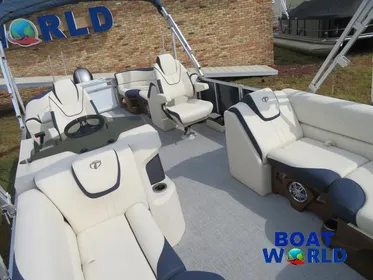 2023 Tahoe Quad Lounge 115HP Yamaha Double Bimini