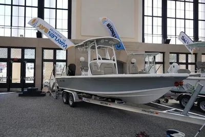 2024 Sea Pro 250 Bay