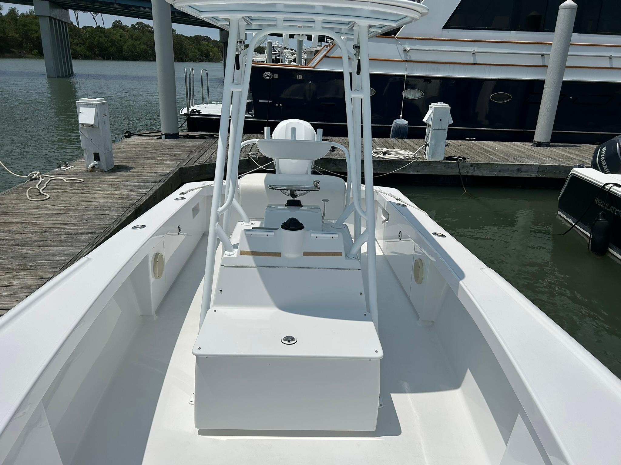 2019 Albemarle CAPPS CUSTOM CENTER CONSOLE