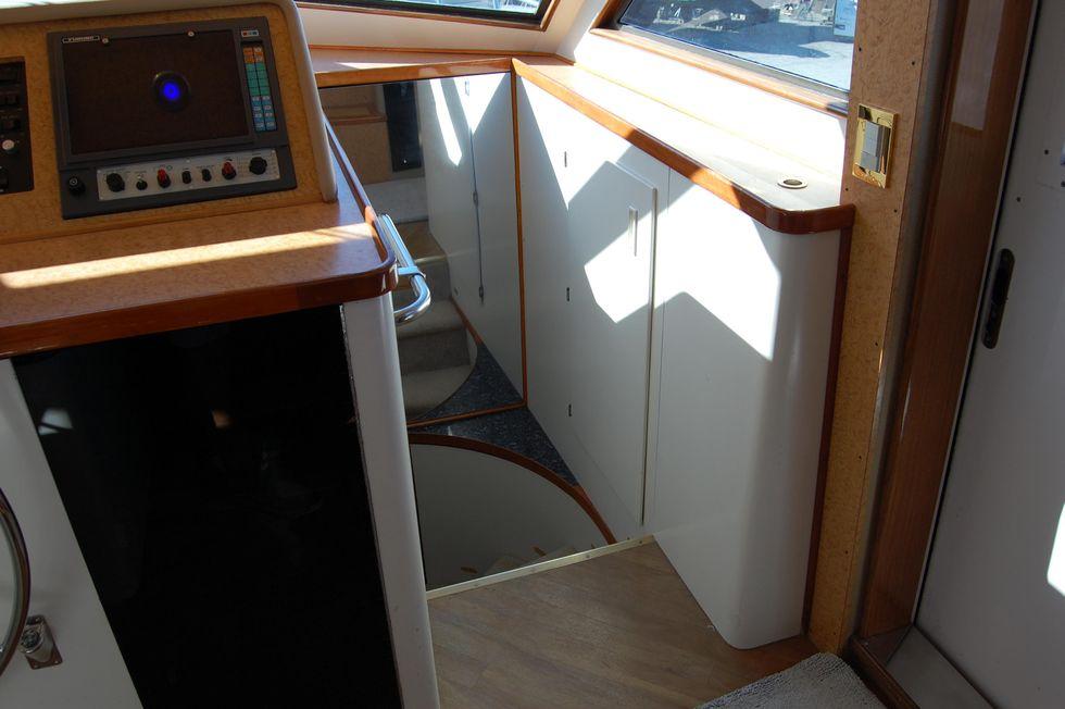 1990 Hatteras 78 Motoryacht