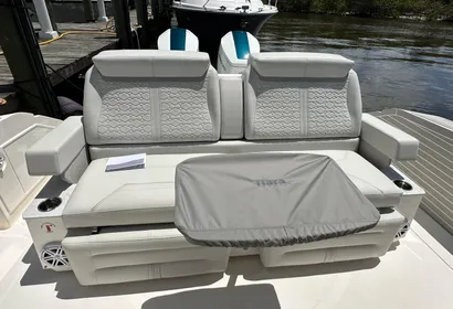 2023 Tiara Yachts 43L#