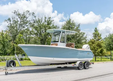 2024 Sea Hunt Ultra 239 SE