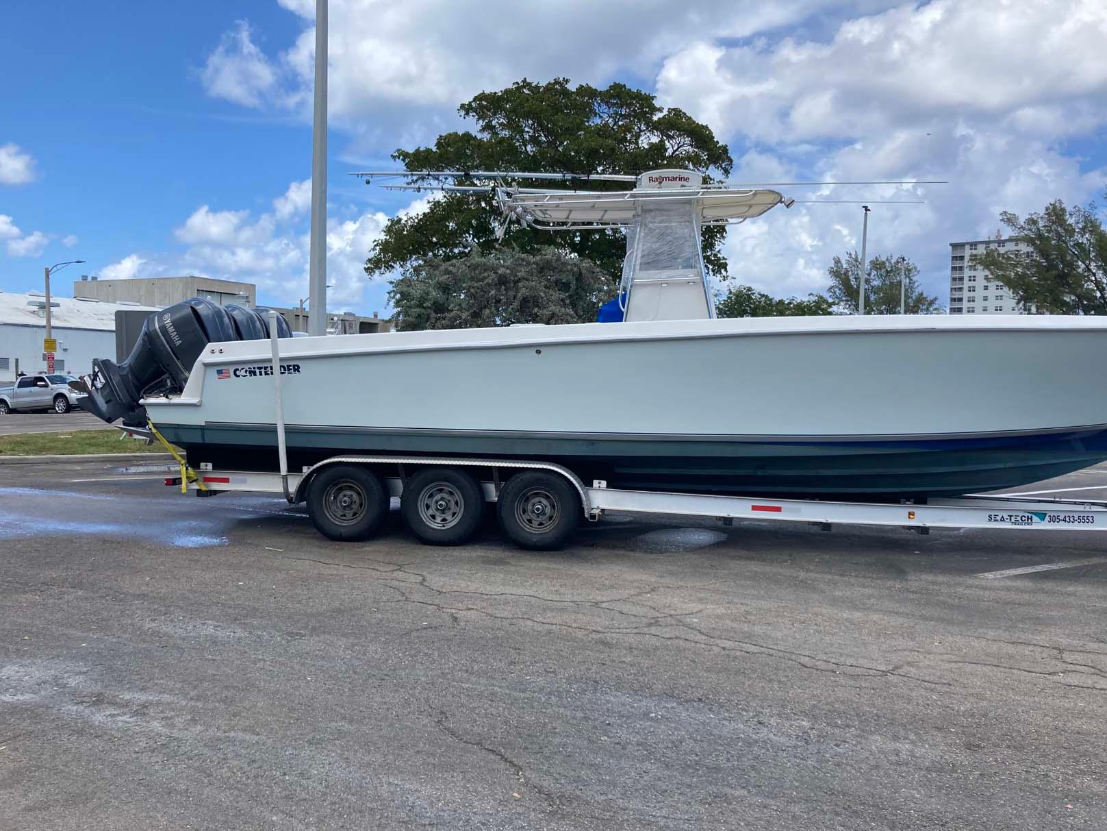 36′ Contender Gets SeaDek®, Lights, and More – Florida Marine Customs