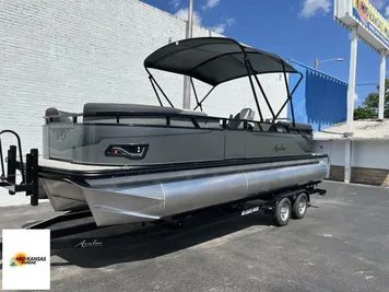 2024 Avalon 2385 Venture 85 Quad Lounger Tritoon