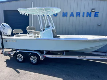 2024 Sea Pro 230 Bay