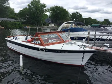 1990 Skiff Craft 26