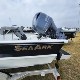 2023 SeaArk 2072 FXT Deluxe CC