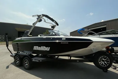 2023 Malibu 20 VTX