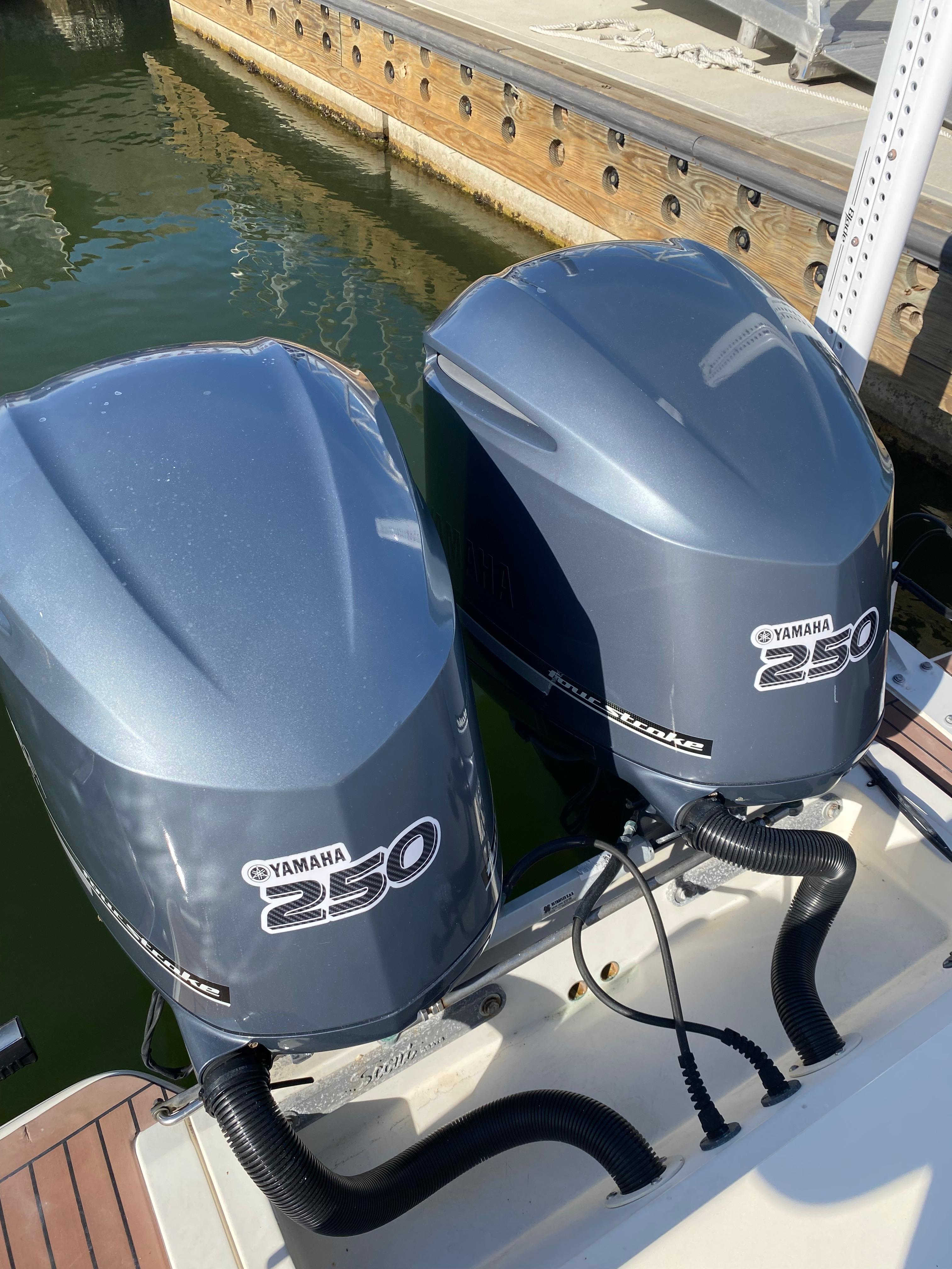 2012 Scout 275 XSF  Engines (2)