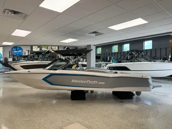 2024 MasterCraft ProStar