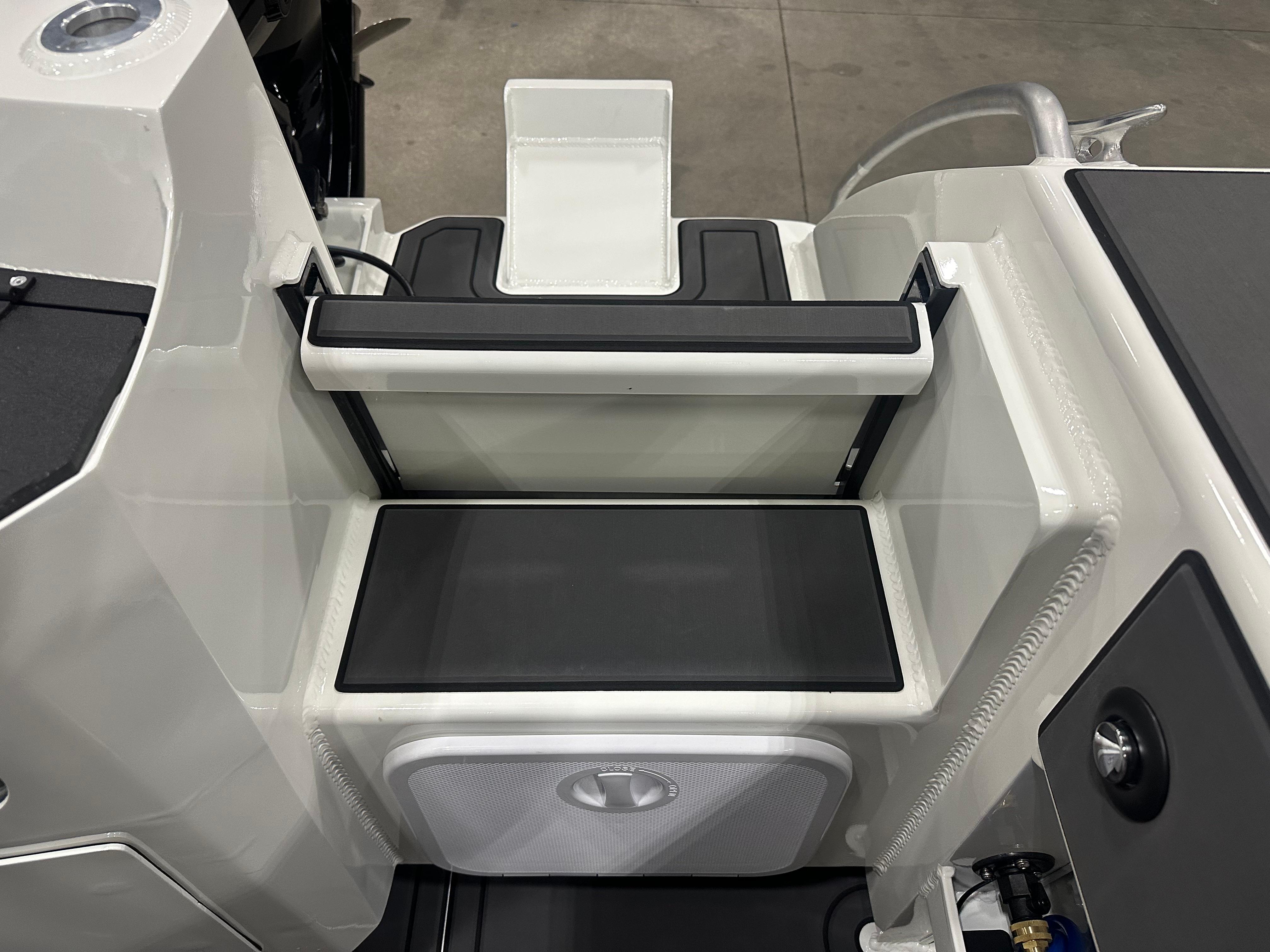 Port Side Transom Gate on the New 2024 Extreme Boats 745 Game King