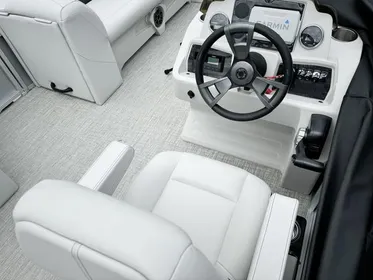 2024 Avalon VLS 2380 Quad Lounge