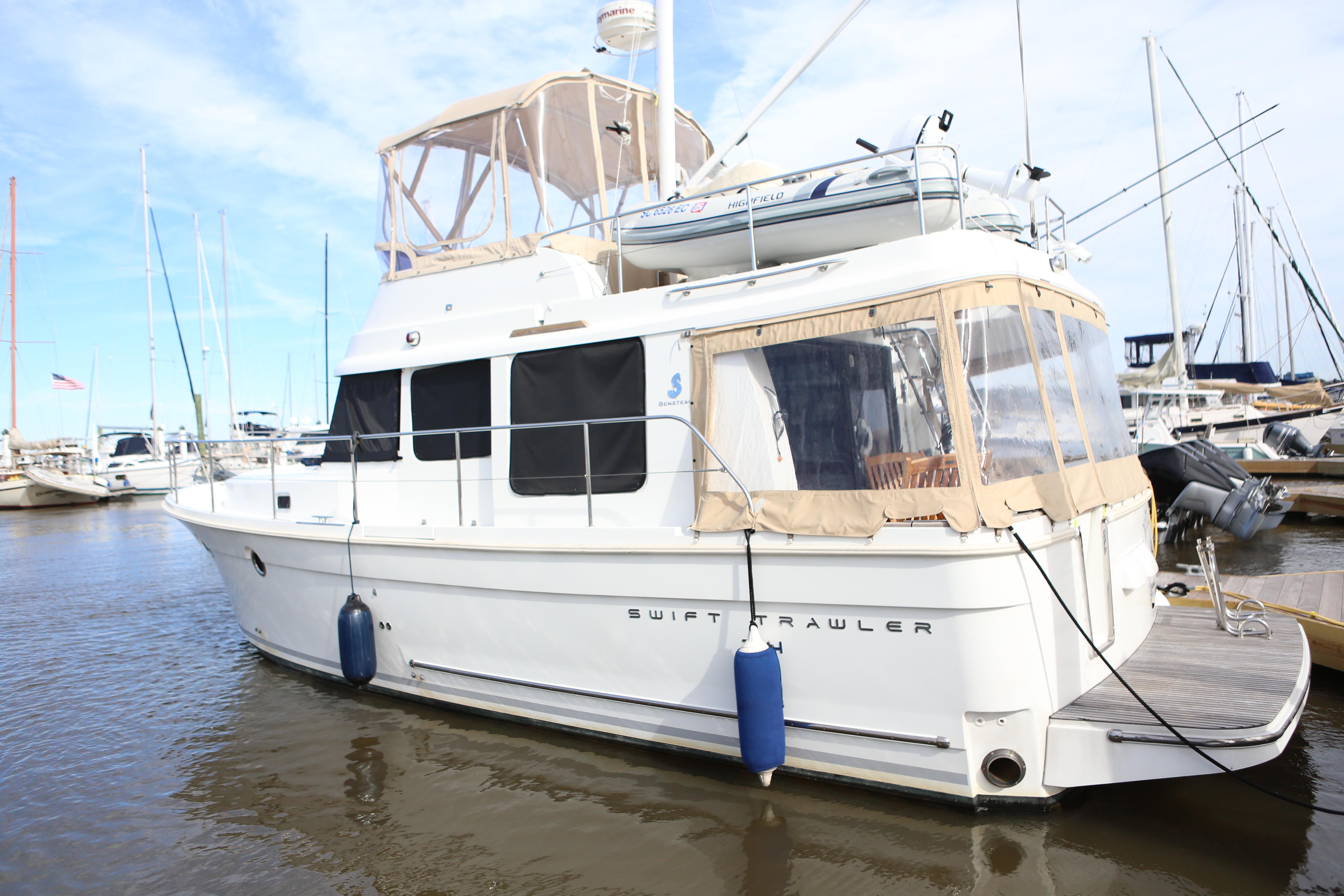 2017 Beneteau Swift Trawler 34