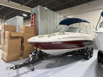 2006 Sea Ray 200 Sundeck