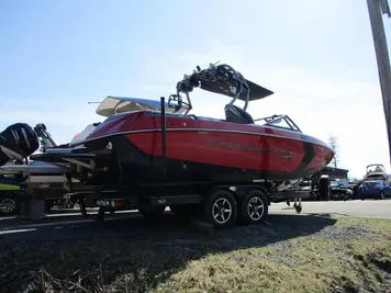 2016 Nautique G23