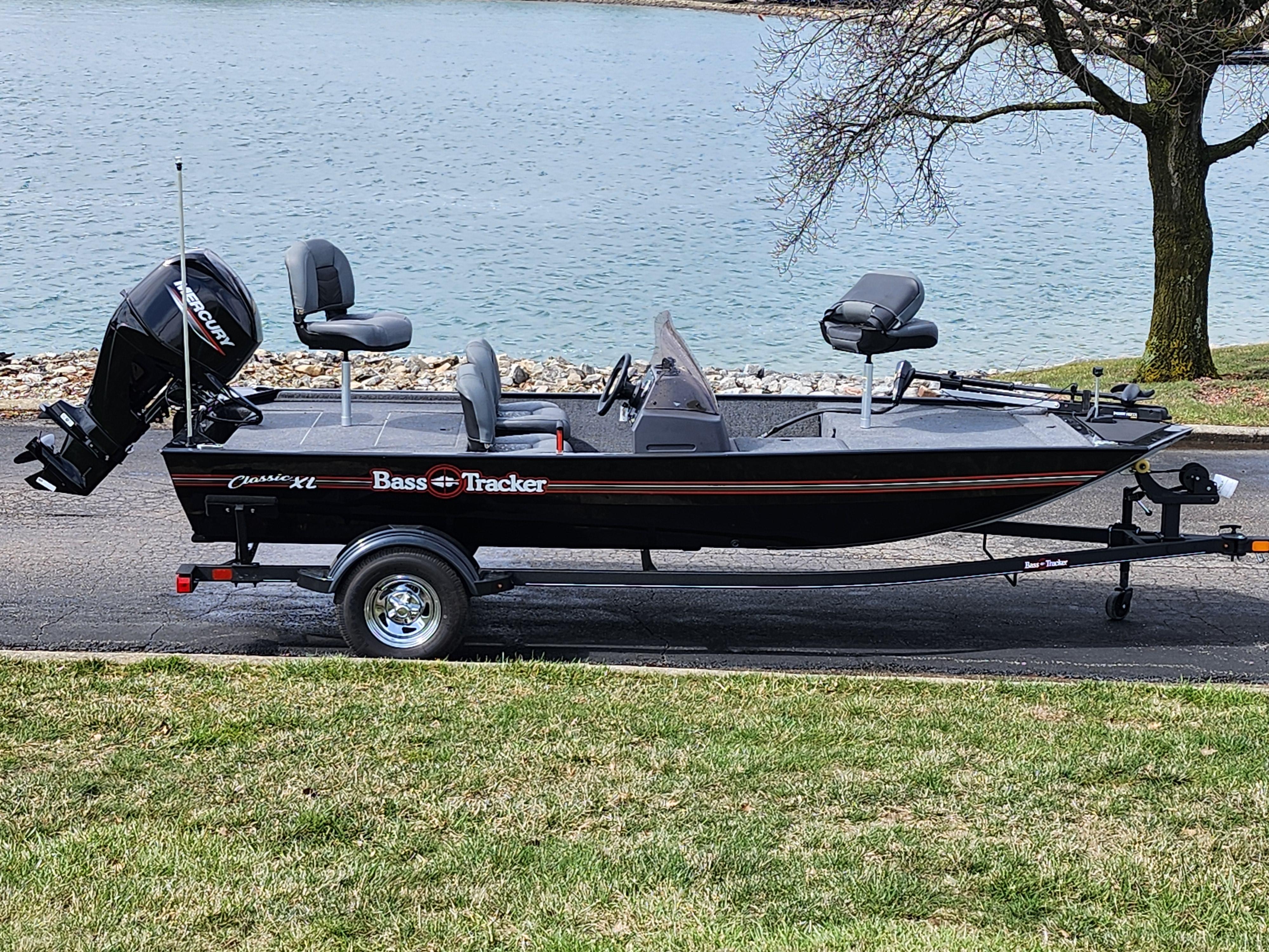 Used 2023 Tracker Bass Tracker Classic XL, 46219 Indianapolis - Boat Trader