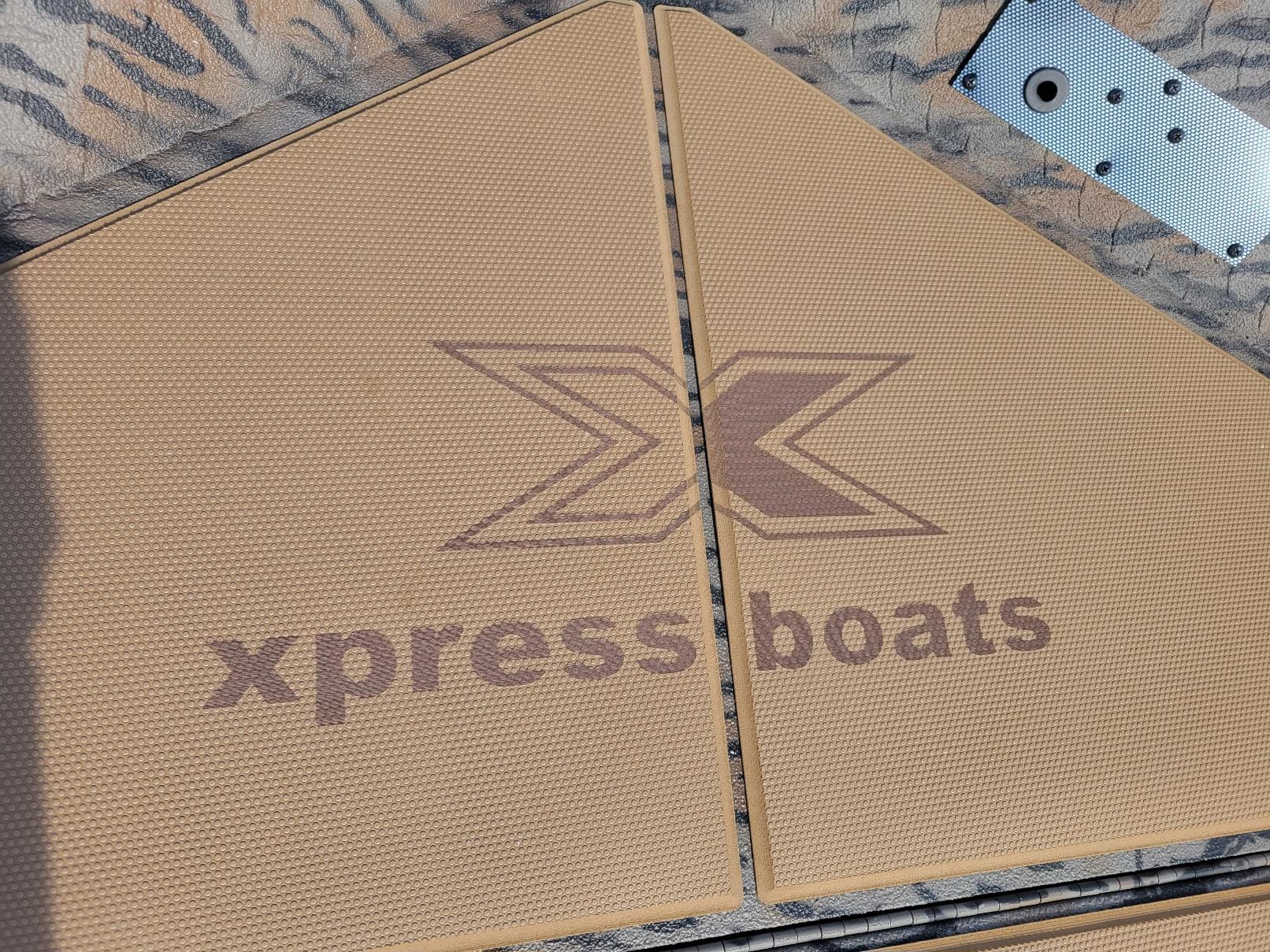 2024 Xpress HD16DB, 16' duck hunting boat. Yamaha 25 hp (In stock!)