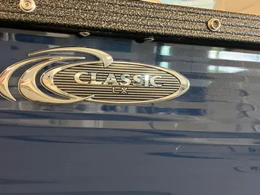 2023 Crest CLASSIC LX 240 SLC