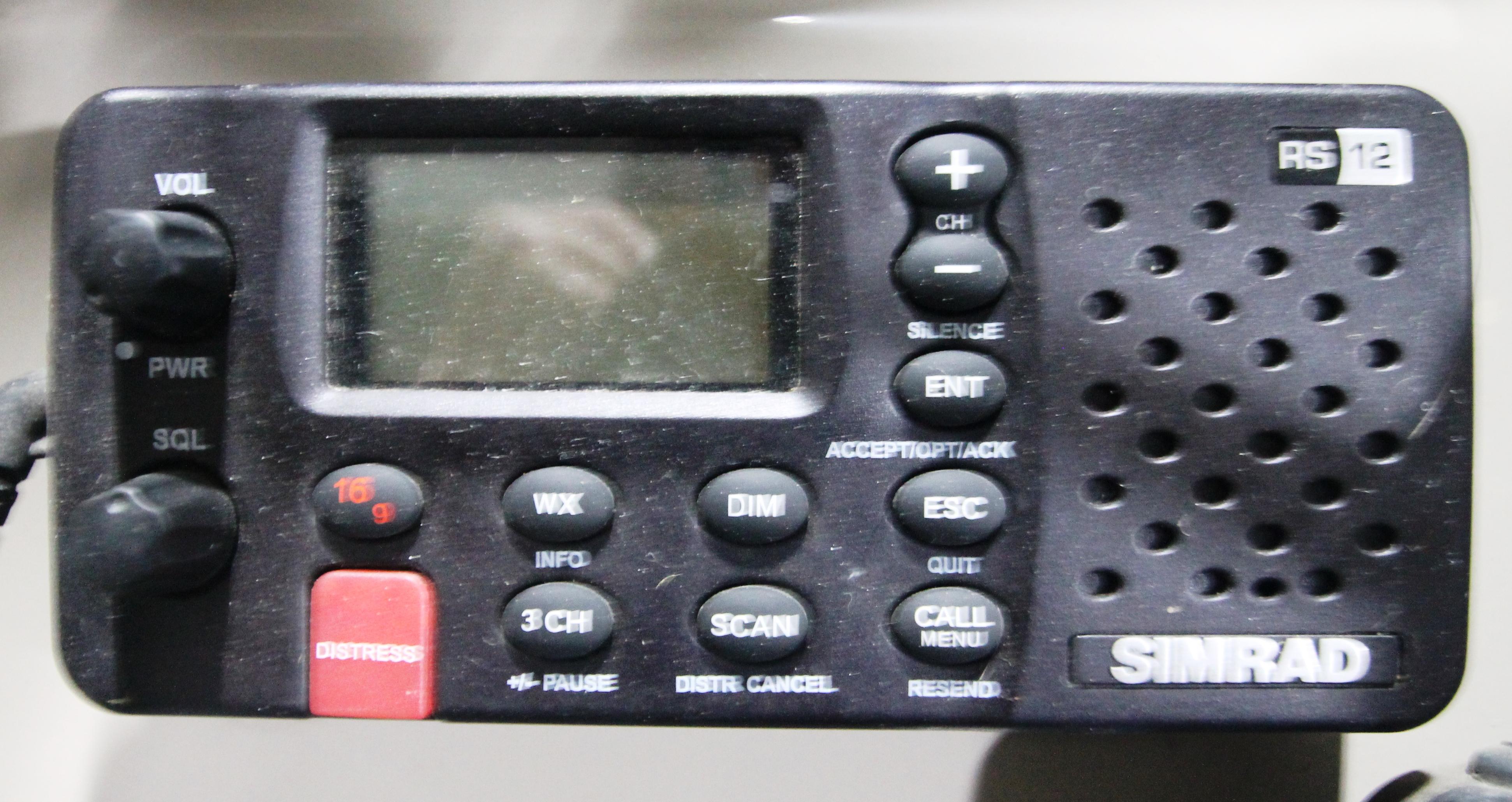 VHF Radio-Simrad