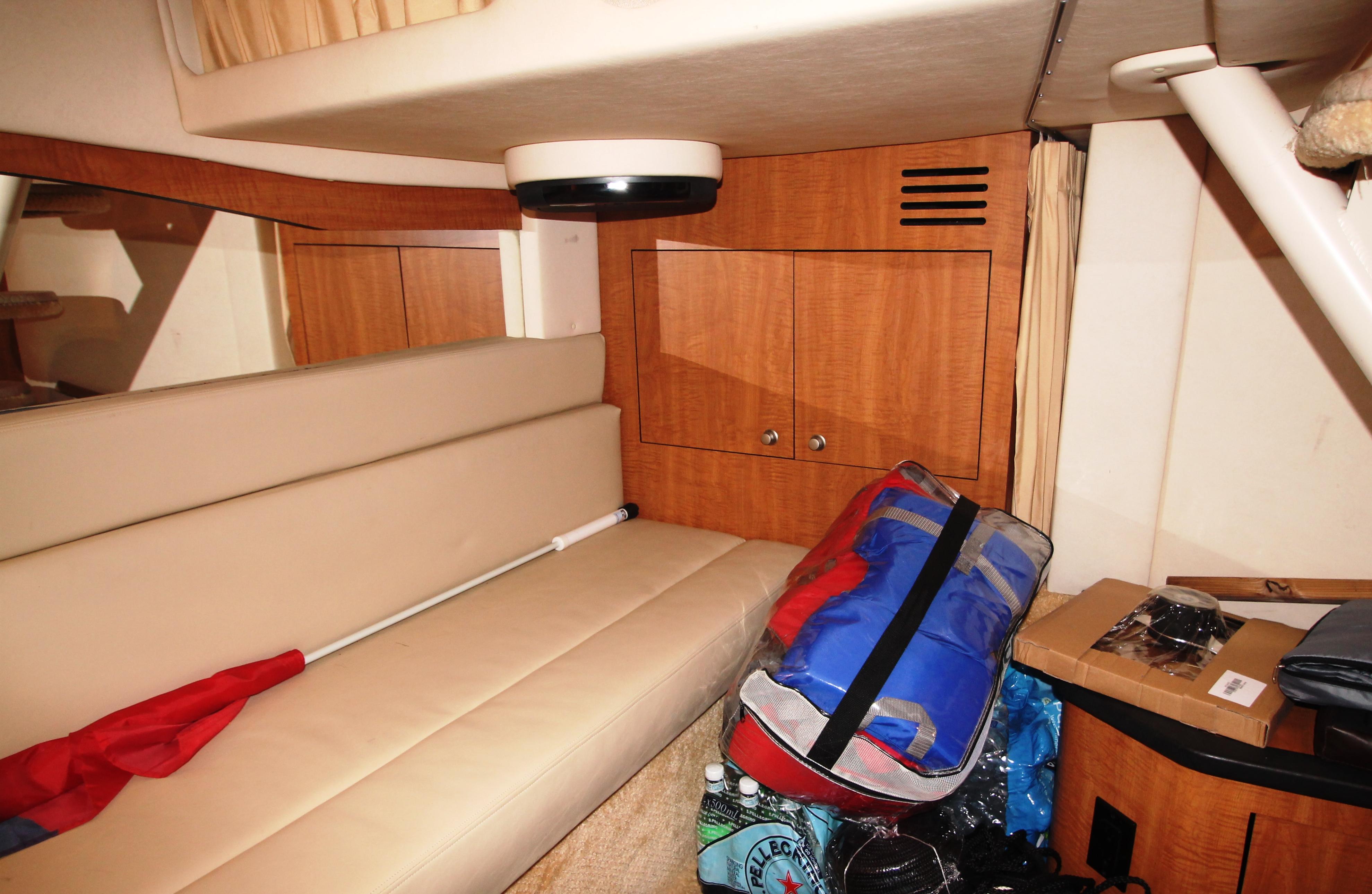 Mid Cabin to Port