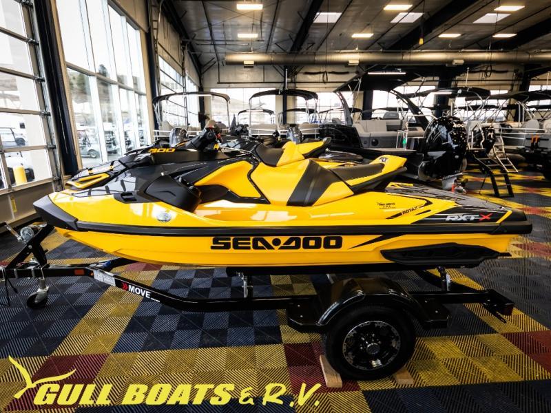 2022 Sea-Doo RXT-X 300