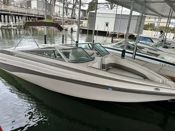 1999 Crownline 248 BR