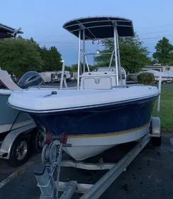 2004 Polar 1900 Center Console