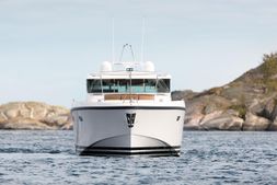 2023 Delta Powerboats 54 IPS