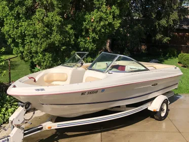 1999 Sea Ray 180 Bow Rider