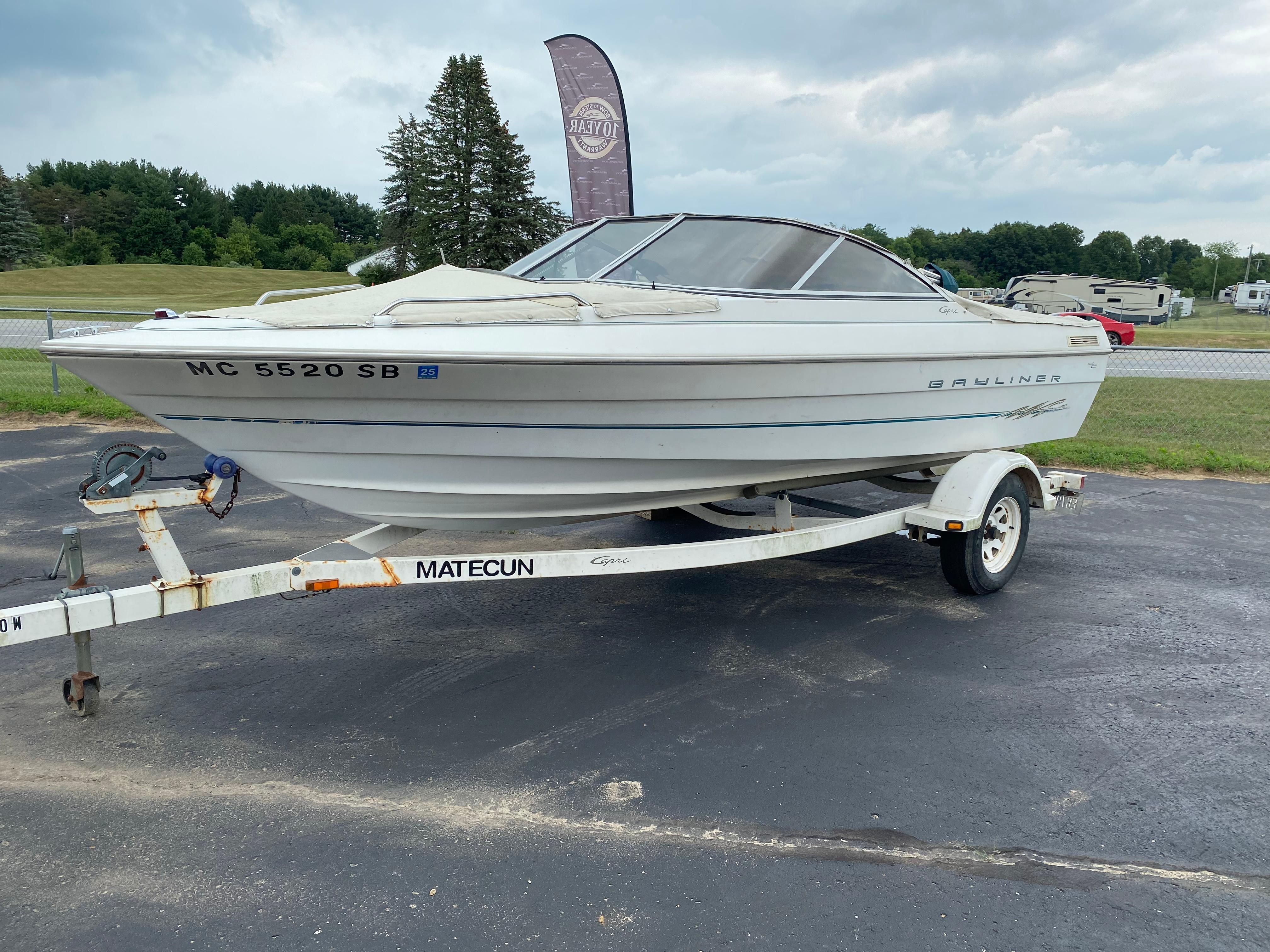 2000 Bayliner Open Bow