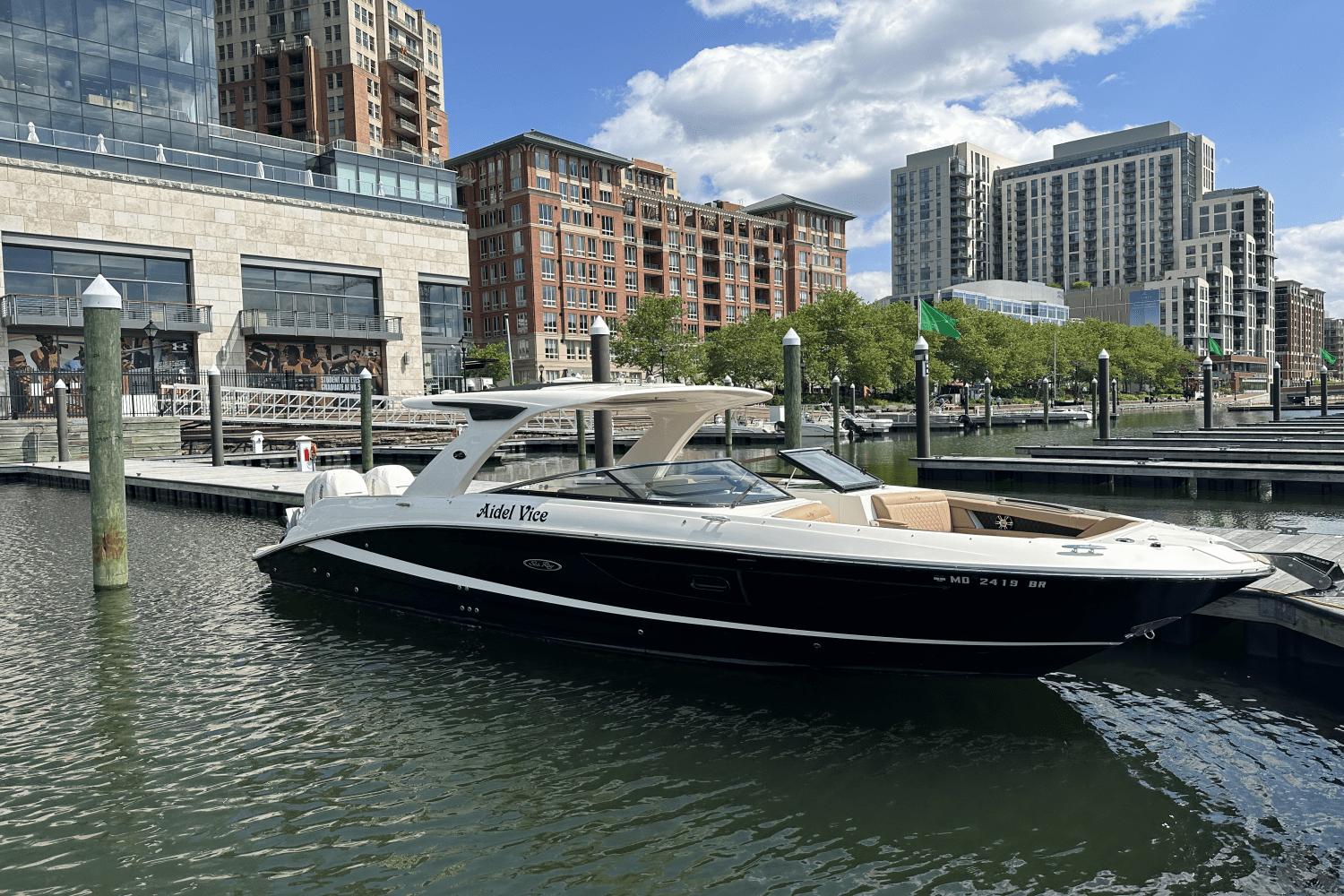 2020 Sea Ray SLX 350 OB