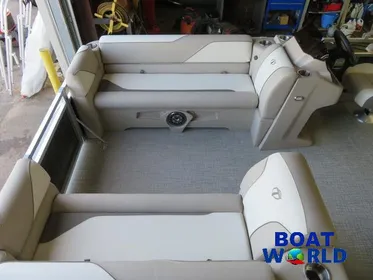 2024 Tahoe Sport 2180 Cruise Pontoon & Honda 4-Stroke EFI