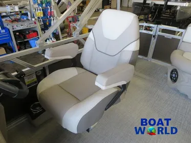 2024 Tahoe Sport 2180 Cruise Pontoon & Honda 4-Stroke EFI