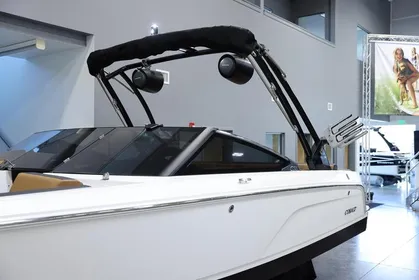 2024 Cobalt CS23 Surf