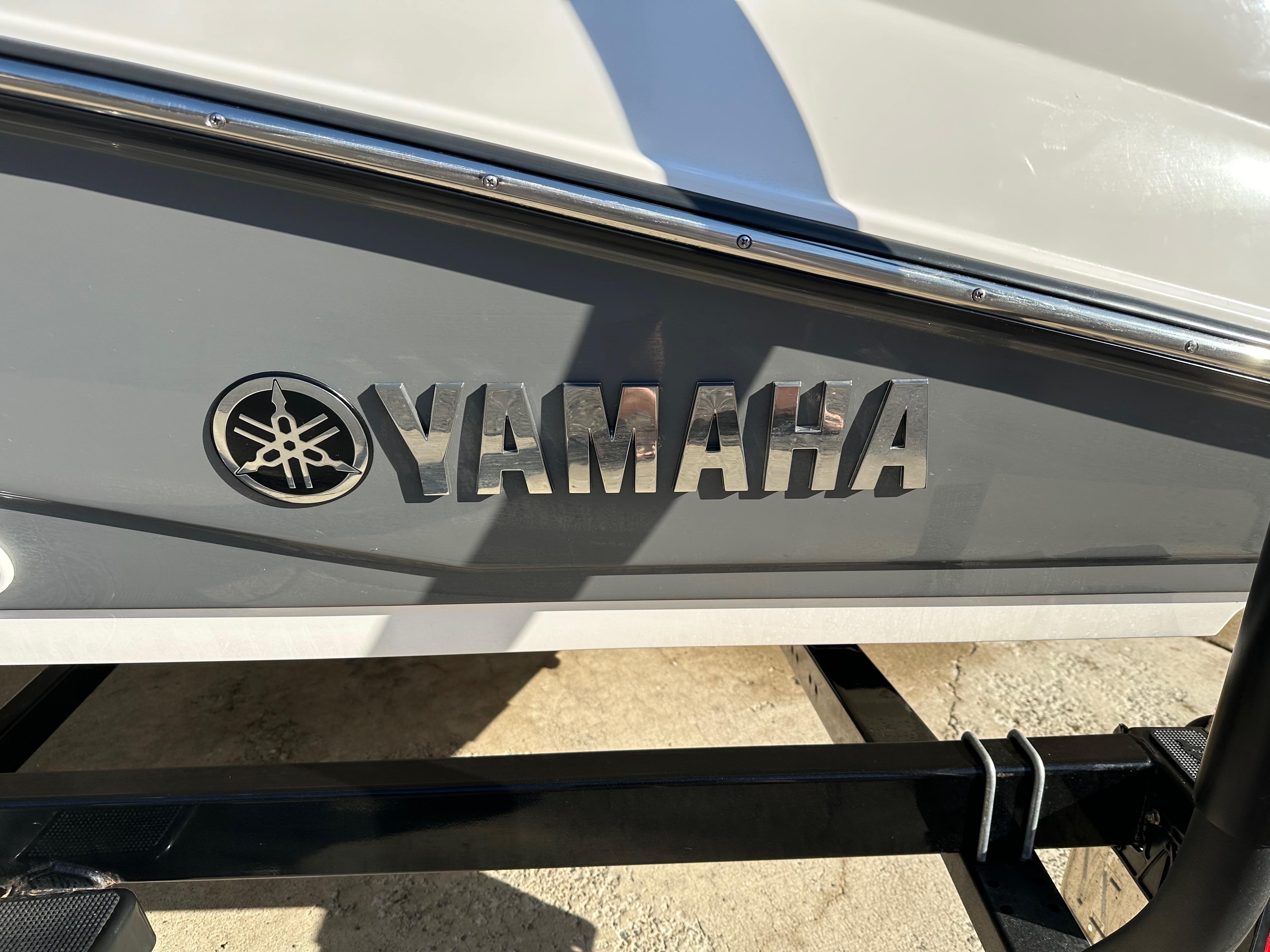 2016 Yamaha Boats FSH 190 SPORT