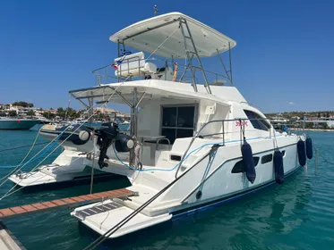 2012 Leopard 39 Powercat