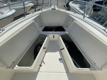 2003 Pursuit 2870 Center Console