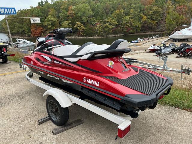 Used Yamaha Waverunner Vx Cruiser Red Osage Beach Boat