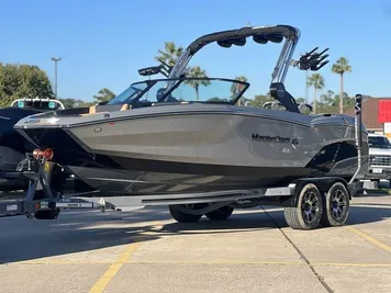 2023 MasterCraft NXT23