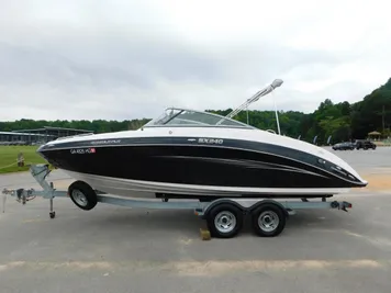 2012 Yamaha Boats 240 SX