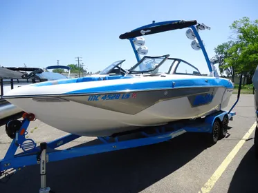 2022 Malibu Wakesetter 23 LSV