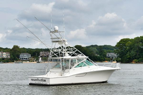 Explore Contender 40 Express Boats For Sale - Boat Trader