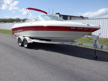 2005 Sea Ray 200 Sport