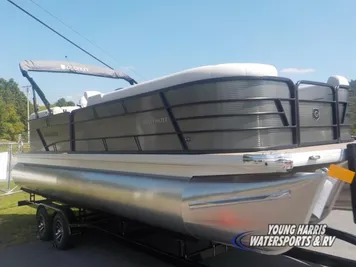 2023 Godfrey Pontoons SW2486SB