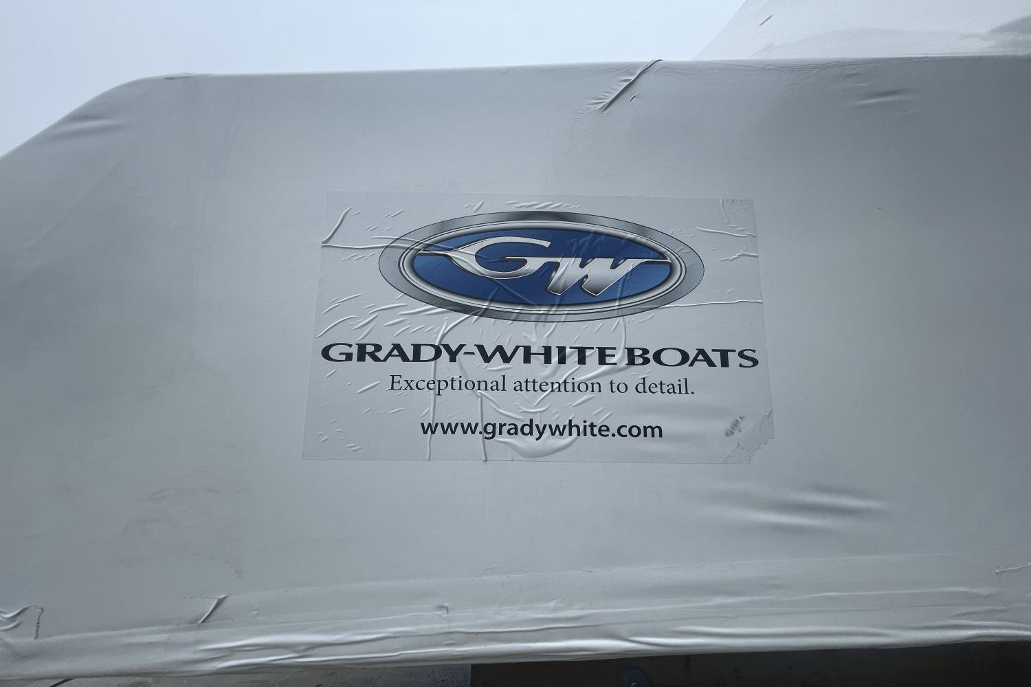 2024 Grady-White Express 330