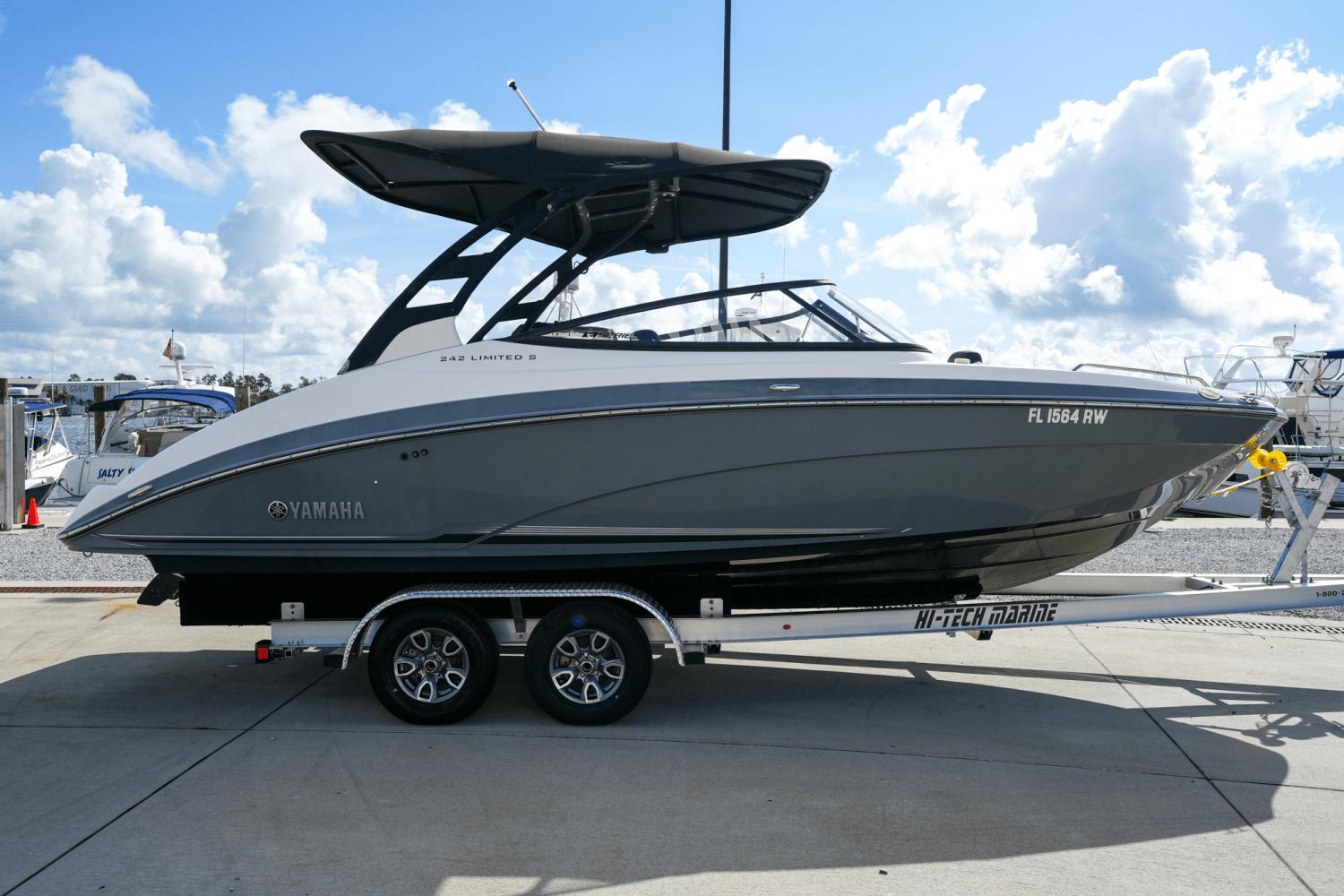 Used 2019 Yamaha Boats 242 Limited S, 32408 Panama City - Boat Trader