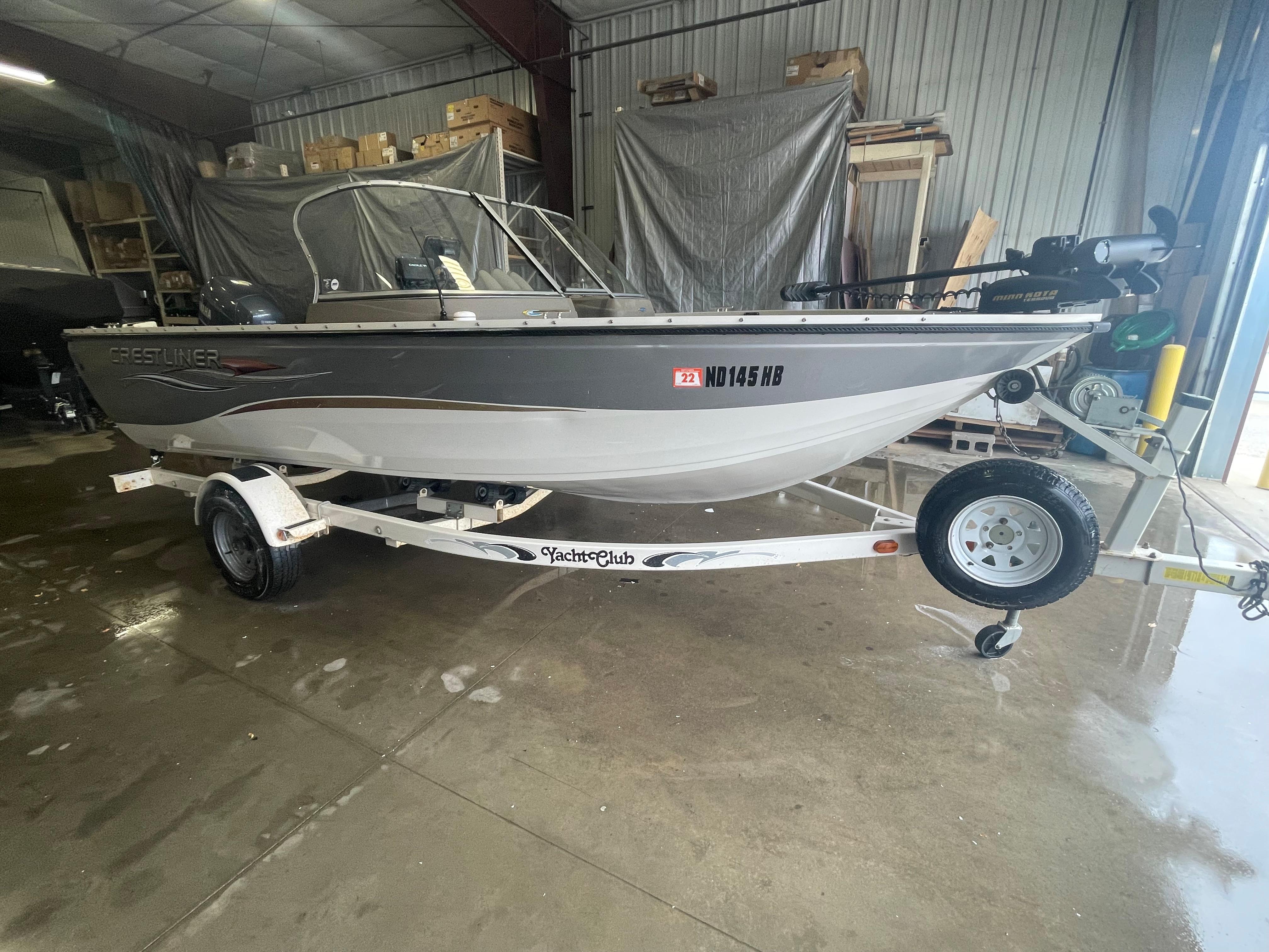 2004 Crestliner Super Hawk 1700