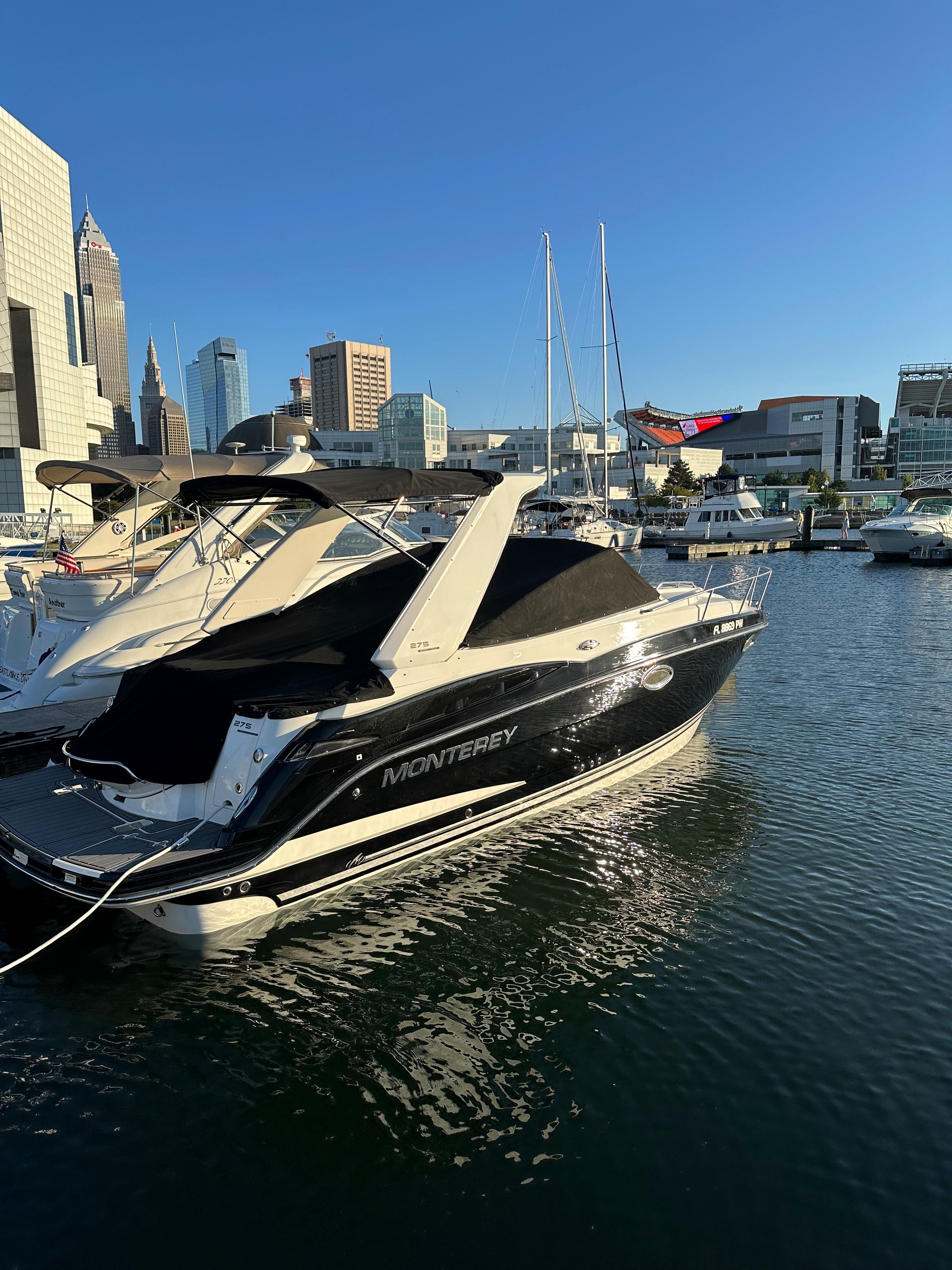 2015 monterey 275 sport yacht